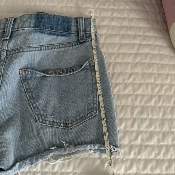 Jean Shorts - Picture 5 of 6